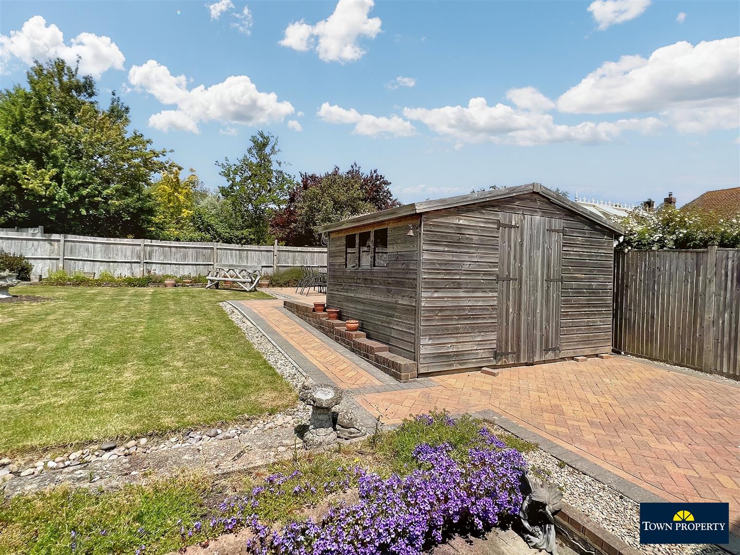 Property Details for Dene Drive Eastbourne BN22 0EX Town Property